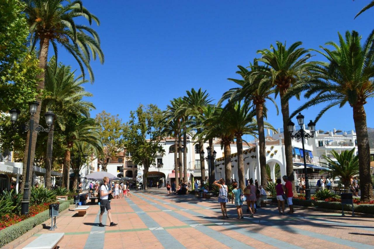 Rico Apartaments Parador Nerja Zewnętrze zdjęcie